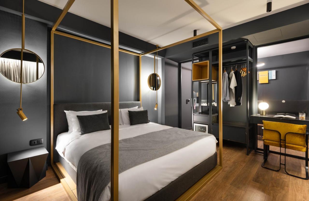 Deluxe Suite,1333362965:JPEG