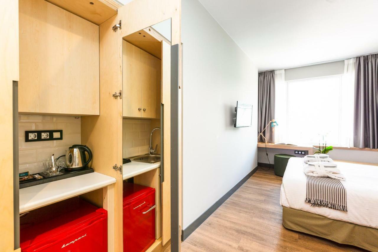 Standard Room,1758480564:JPEG